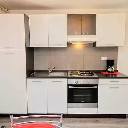 Apartment With Parking Space Murine, Umag - 27185 *